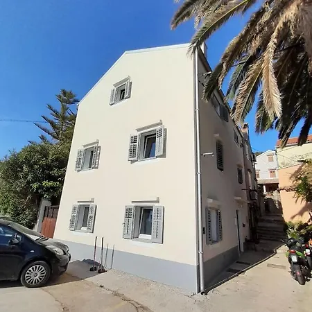 Apartment House Bucul Mali Losinj