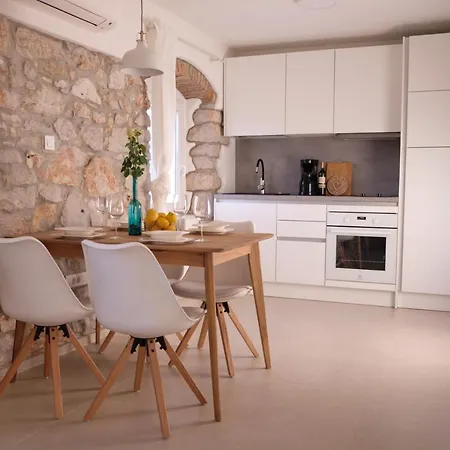 House Bucul