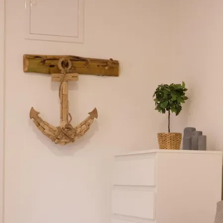 House Bucul * مالي لوشينغْ